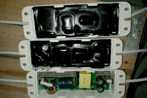 LED驅(qū)動(dòng)電源怎么選擇灌封膠